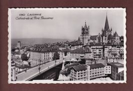 LAUSANNE - Cathédrale et Pont Bessières - 1952