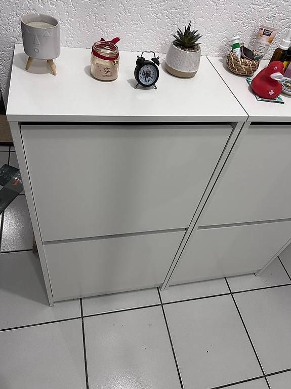 Ikea Armoires: Ikea Schuhschrank BISSA – D'occasion à Neuchâtel par Danielax