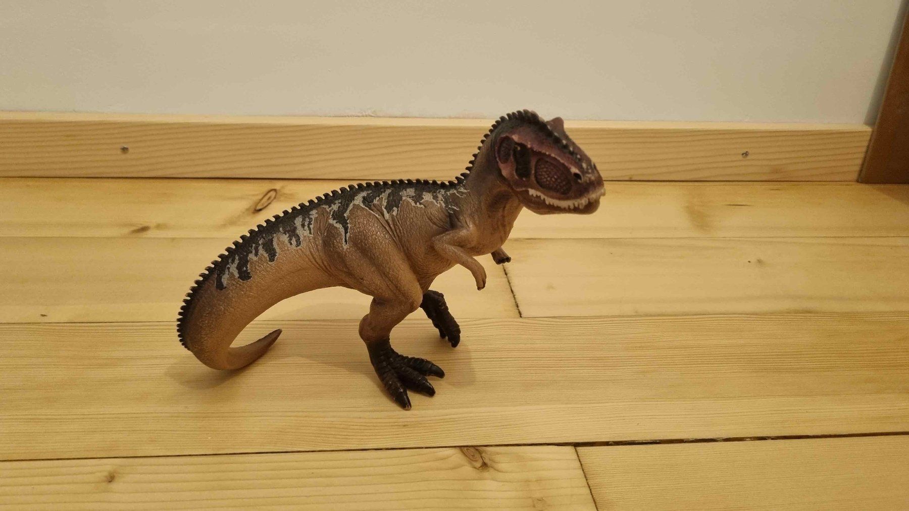 Schleich Jouets: Schleich - Gigantosaure – D'occasion à Aubonne par debelyoo