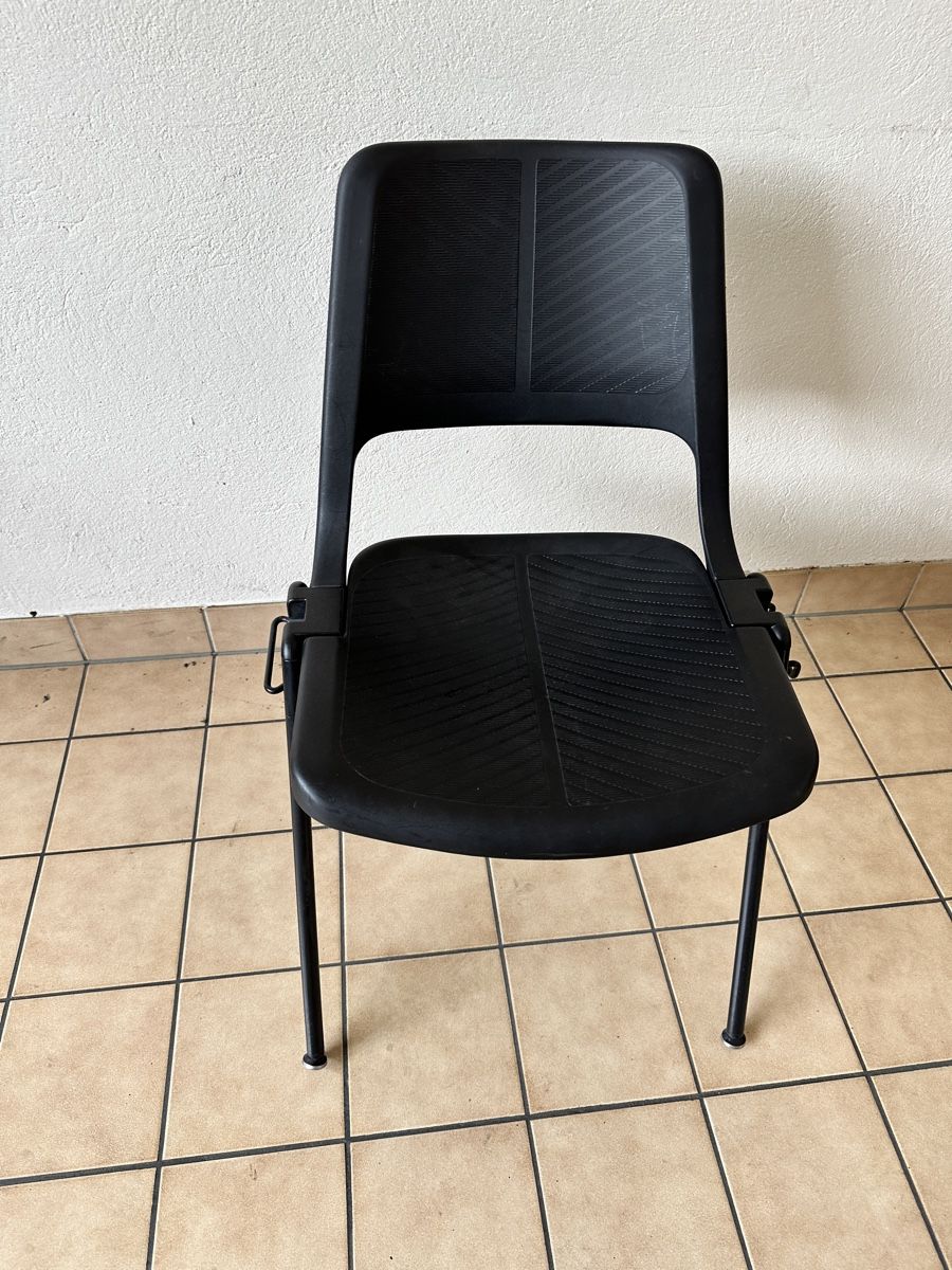 Stühle: 8 Stühle – Gebraucht aus Basel von MaschinenSchweiz 1