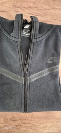 Nike Jacke schwarz Grösse XL