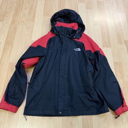 The North Face Summit Jacke schwarz rot guter Zustand