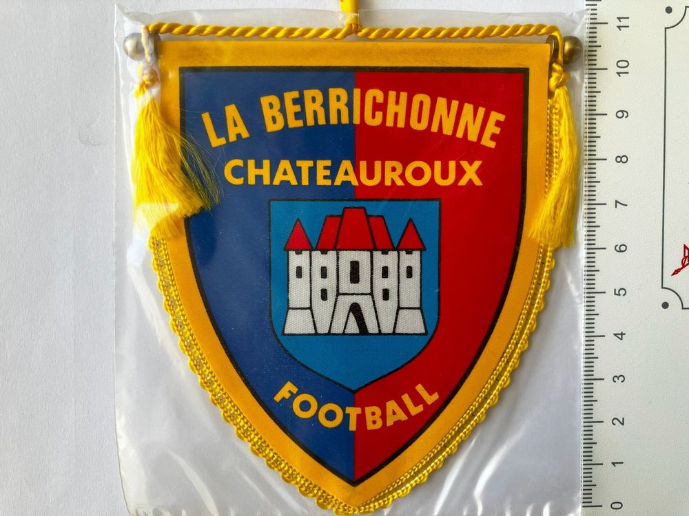 Maillot LA BERRICHONNE CHATEAUROUX U17 porté ADIDAS vintage made in U.K shirt XL