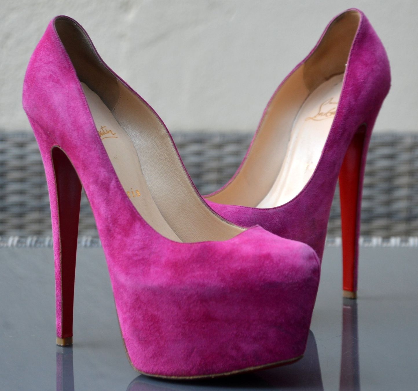 Christian Louboutin Scarpe da donna: Pumps Christian Louboutin .36 – Usato da Collonges venduto da Auganien 2