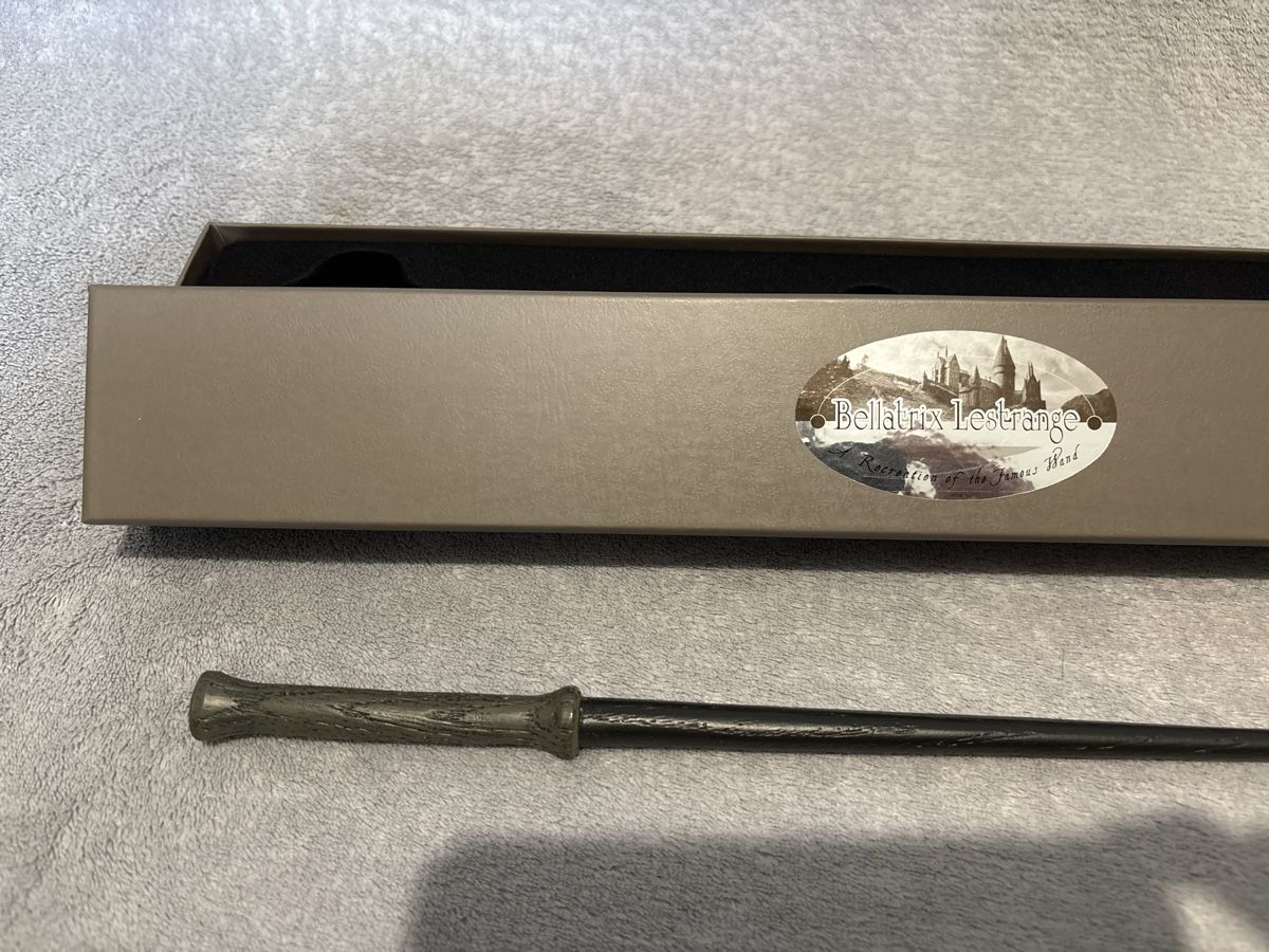 Statuette: Zauberstab Harry Potter Bellatrix Lestrange Neu mit Box – Nuovo (secondo la descrizione) da Zürich venduto da zimtstern45 1