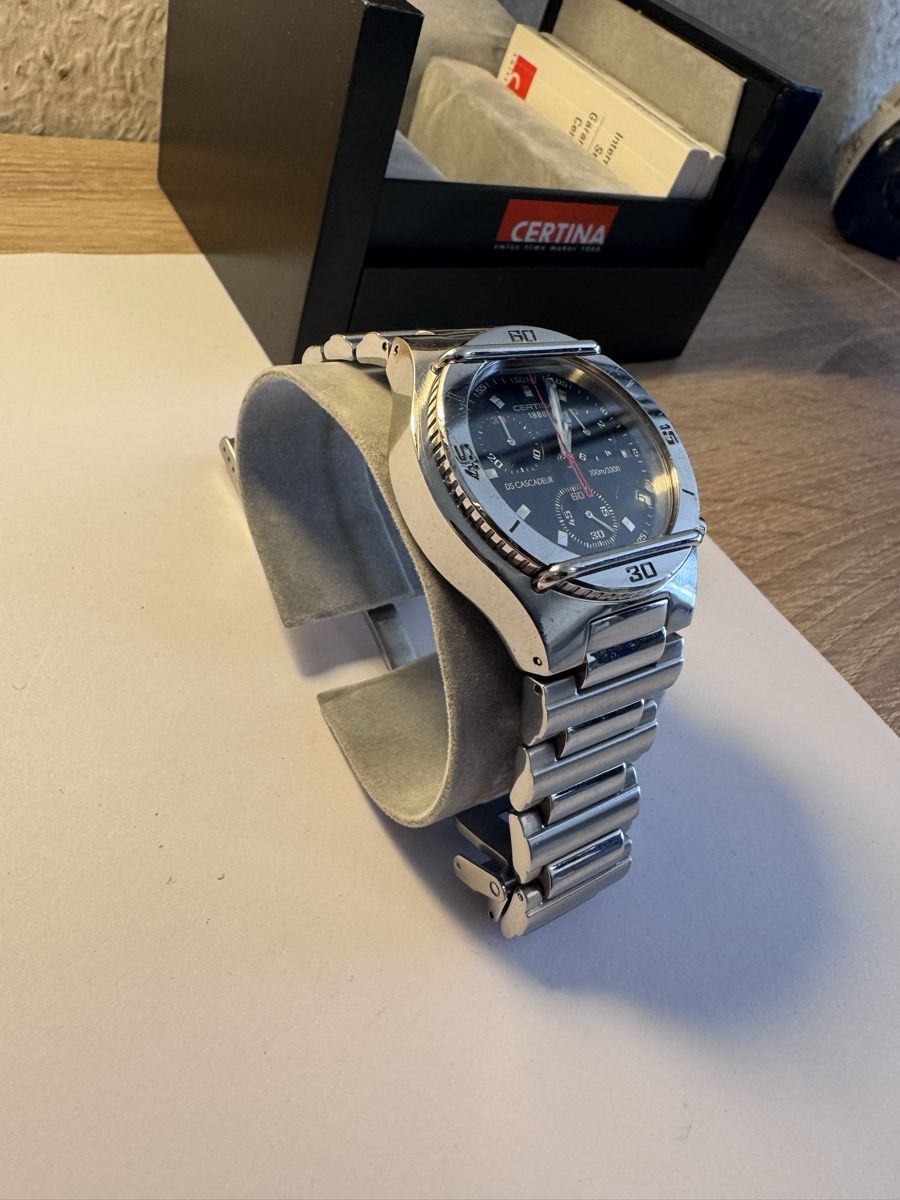 Certina Orologi: Certina DS Cascadeur,acier inoxydable, comme neuve! – Usato da Vésenaz venduto da Angela.C3 4