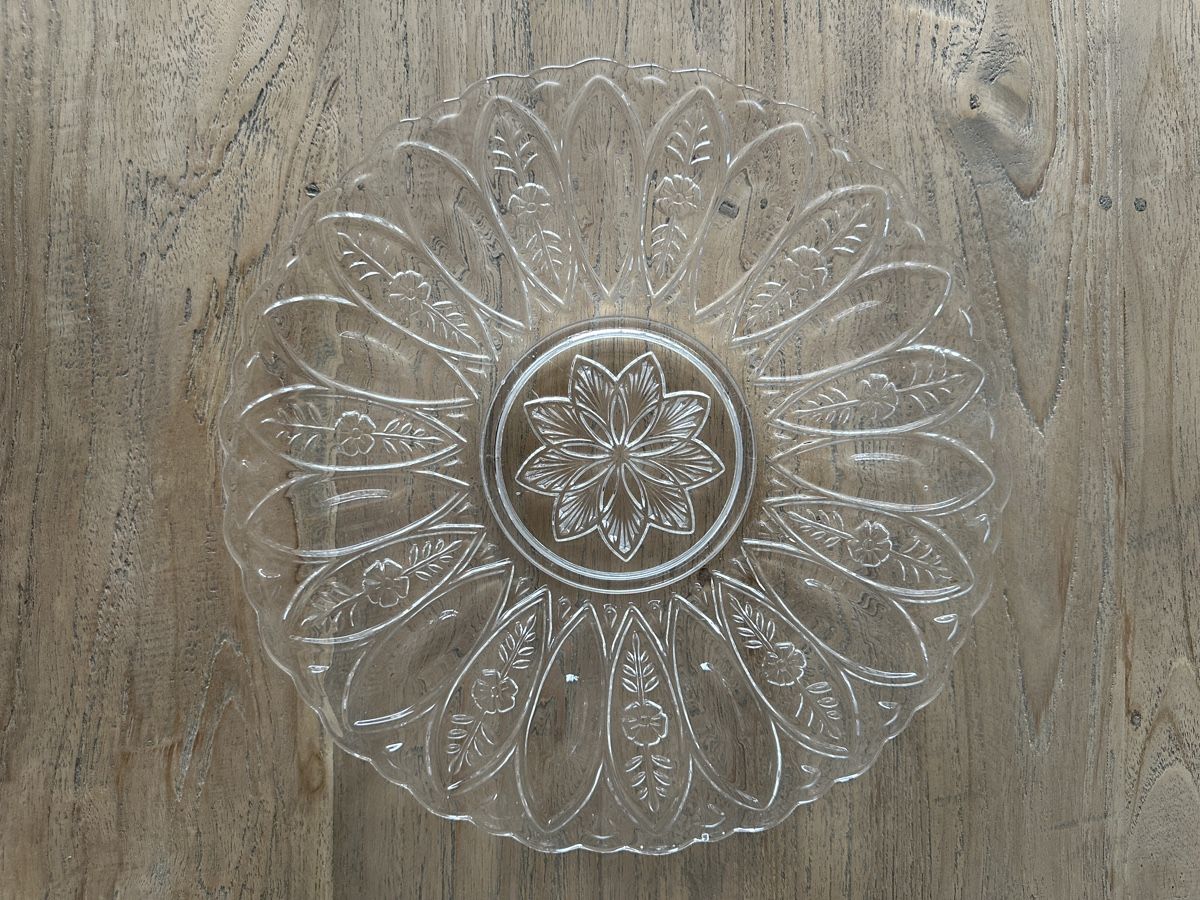 Piatti di portata: Glasplatte / Servierplatte mit Blumenmuster – Usato da Zürich venduto da phos.arch
