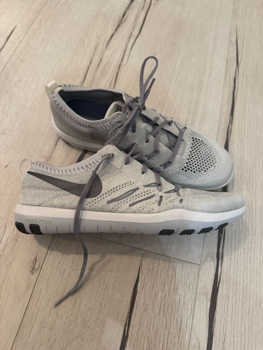Scarpe da donna: Nike Schuhe Gr.40,5 – Usato da Reinach BL venduto da Bollita 2