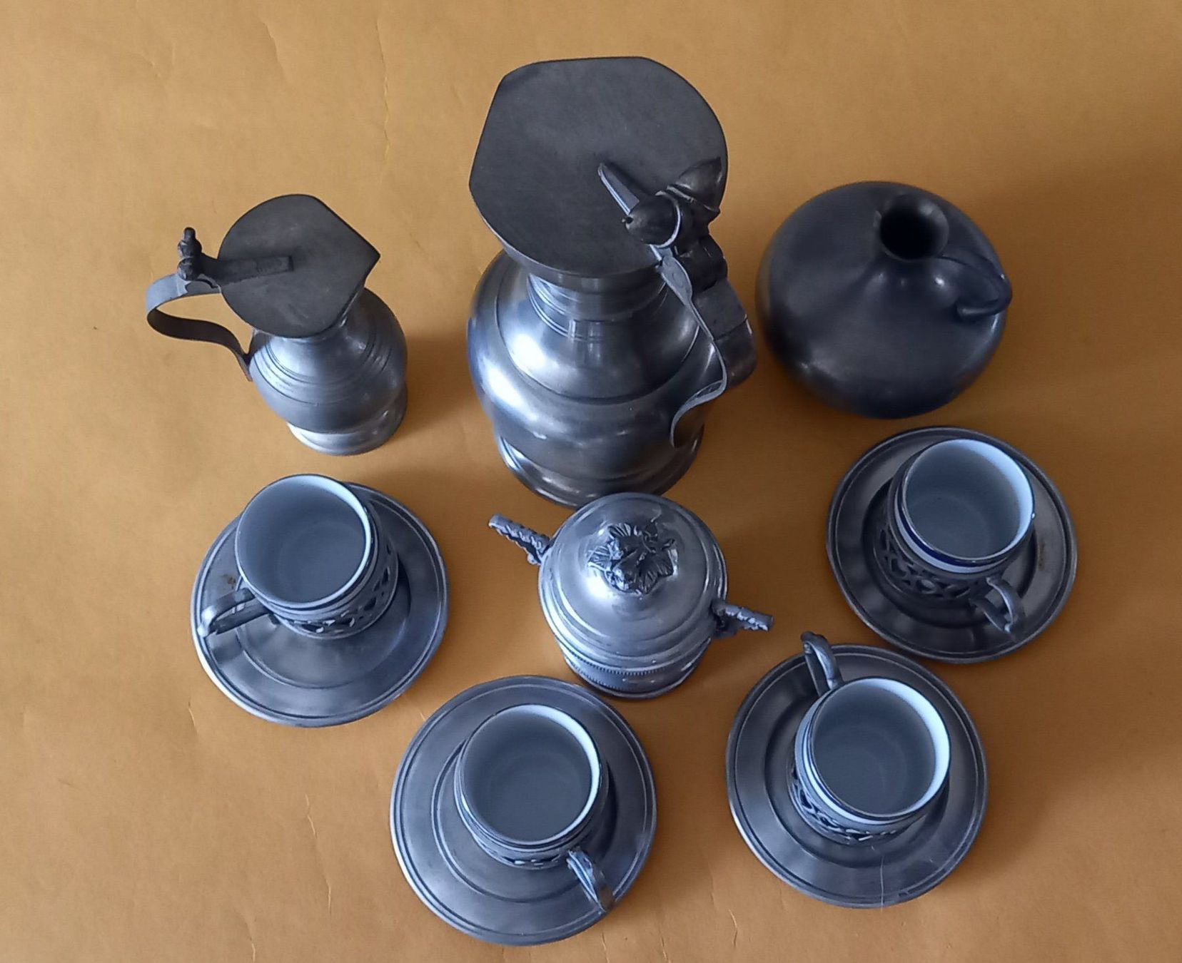 Set di piatti: Zinn kaffe  tee Set – Nuovo e nell'imballaggio originale da Greifensee venduto da YMCA1943 3