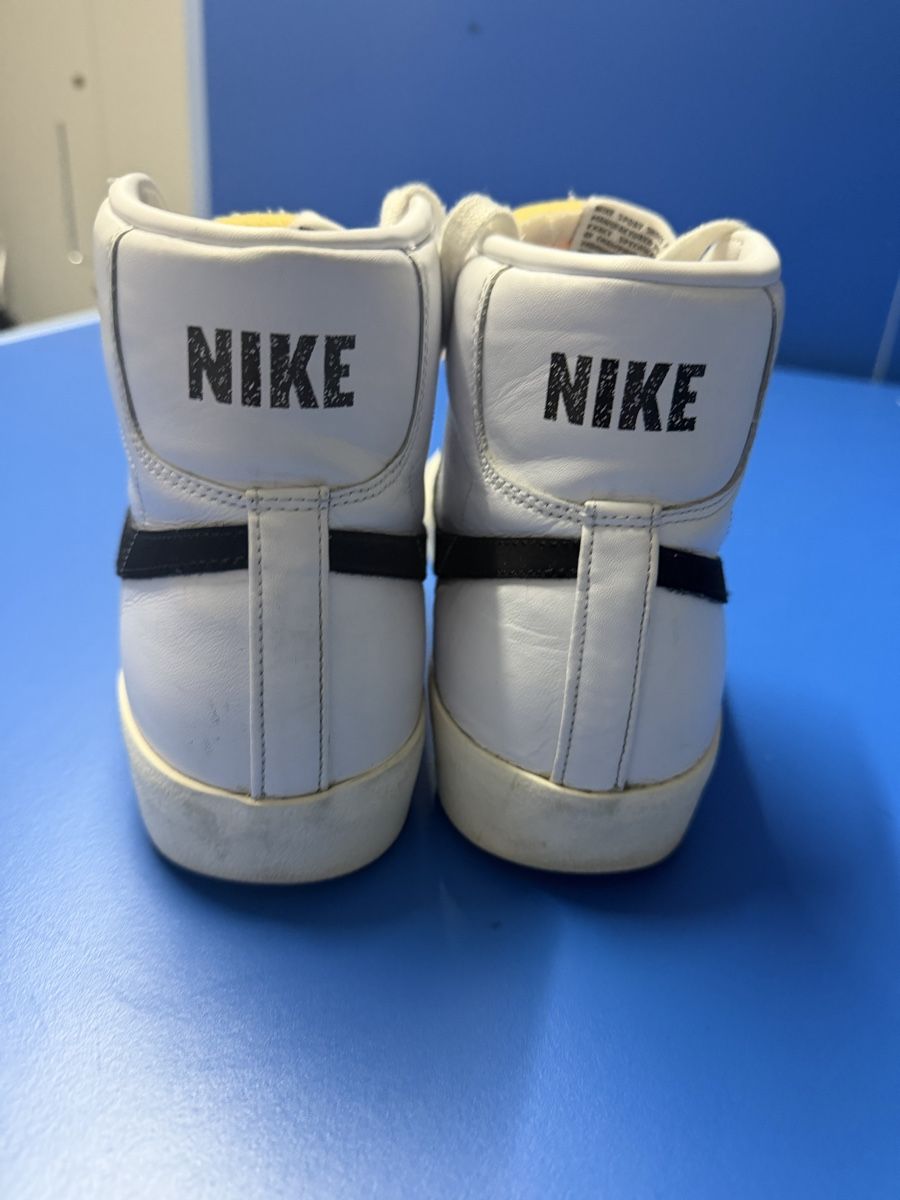 Nike Scarpe da uomo: Nike Blazer Mid '77 Vintage -Size 44.5 – Usato da Herrliberg venduto da Tubalp 1