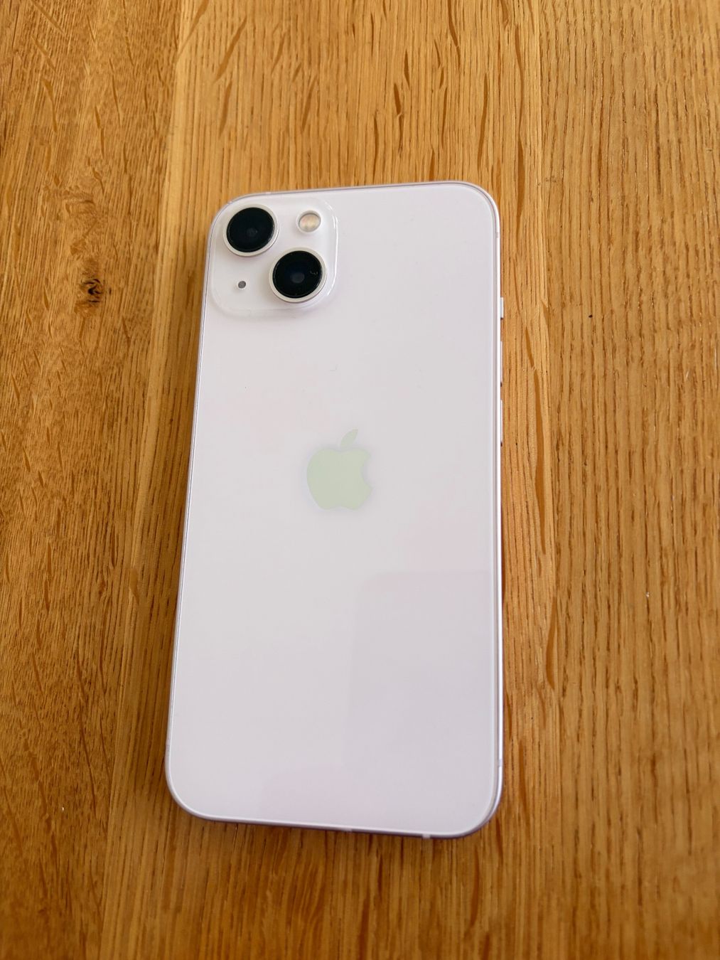 Apple Telefoni cellulari / Smartphones: iPhone 13 128GB Rosé – Usato da Rothrist venduto da Voma0