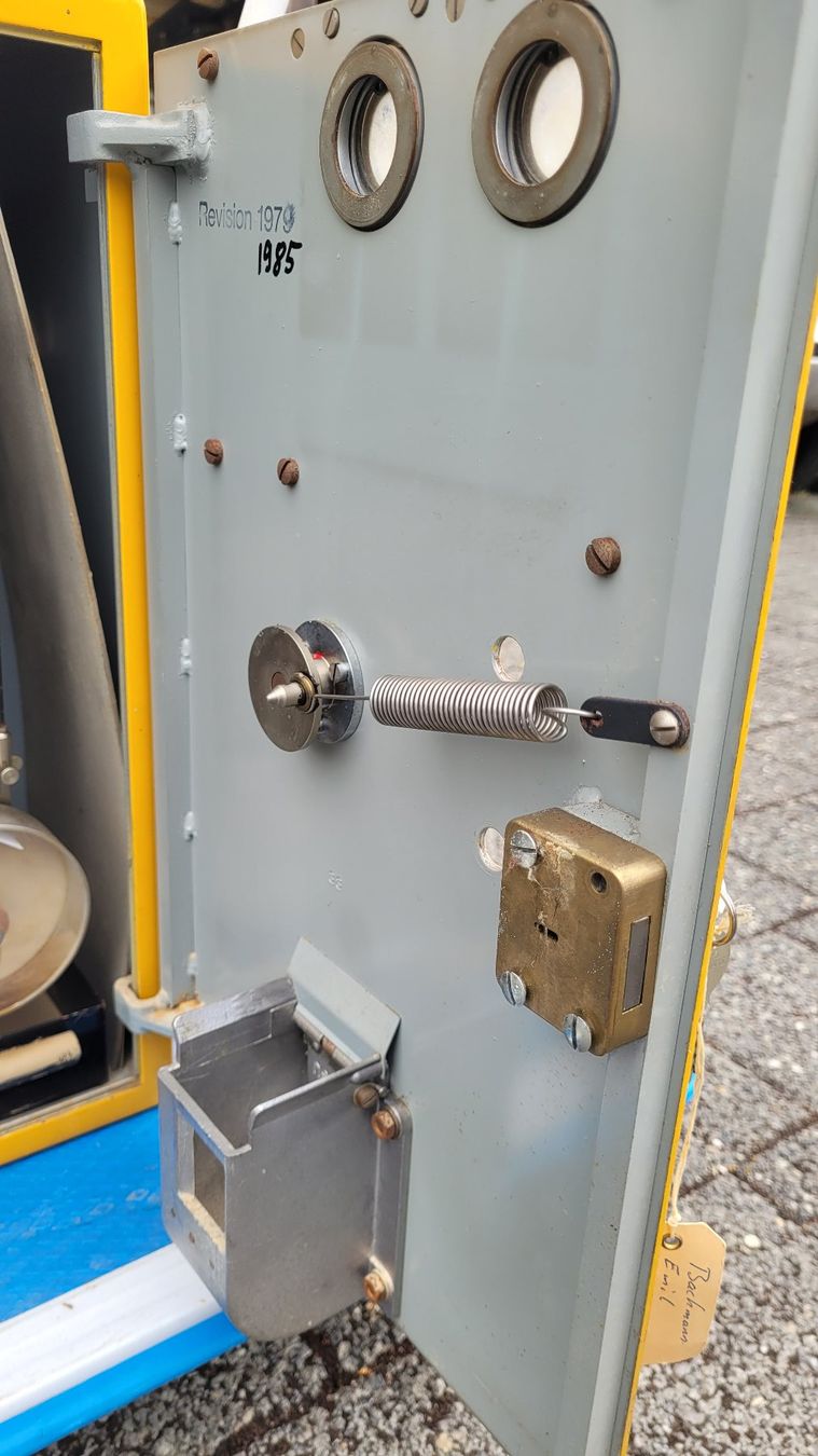 Altro per Gastronomia & Hotel: Briefmarkenautomat PTT – Usato da Unterentfelden venduto da Grotto5 4
