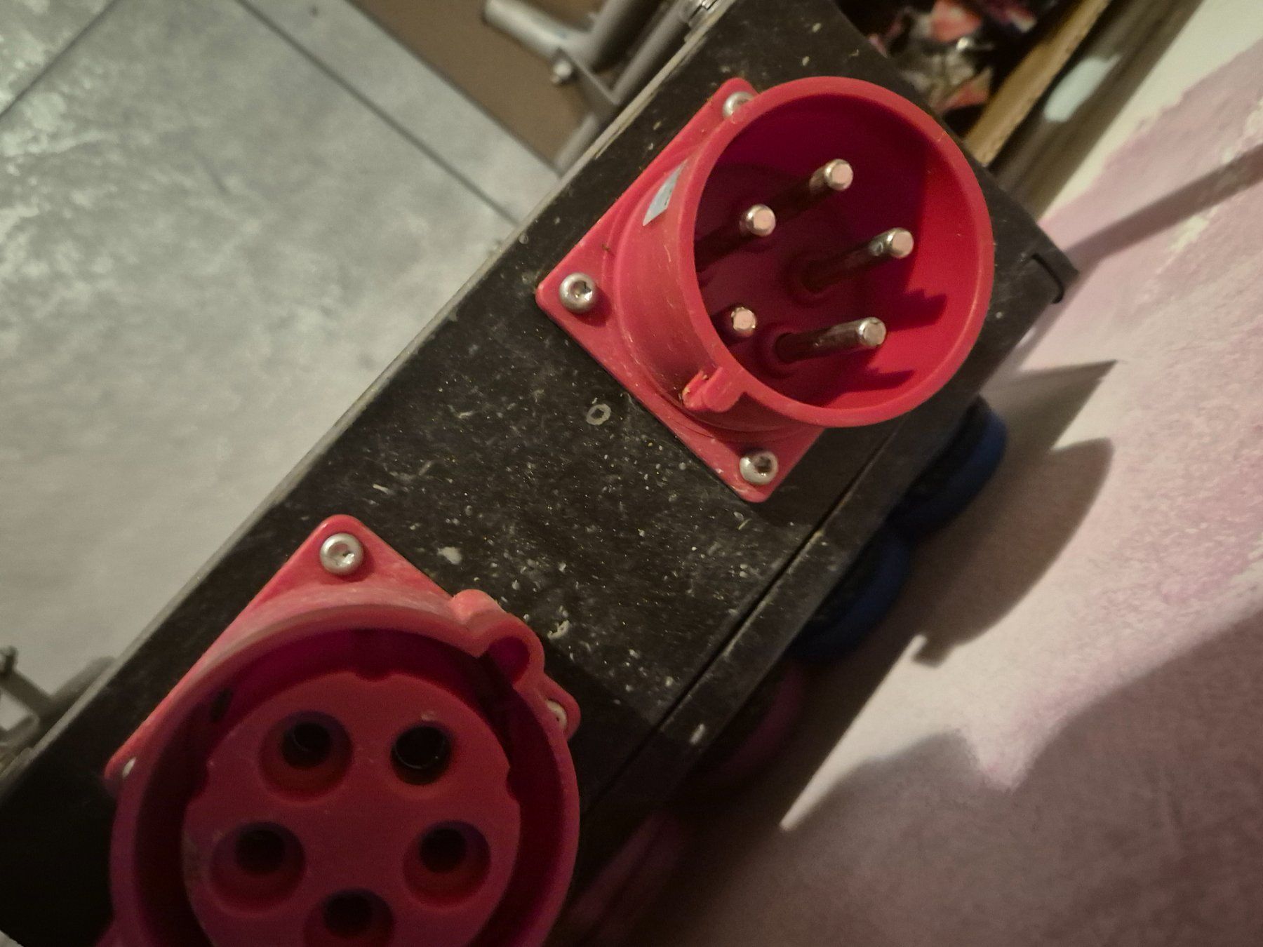 Electrotechnique: Baustrom – D'occasion à kloten par eismeister33 1