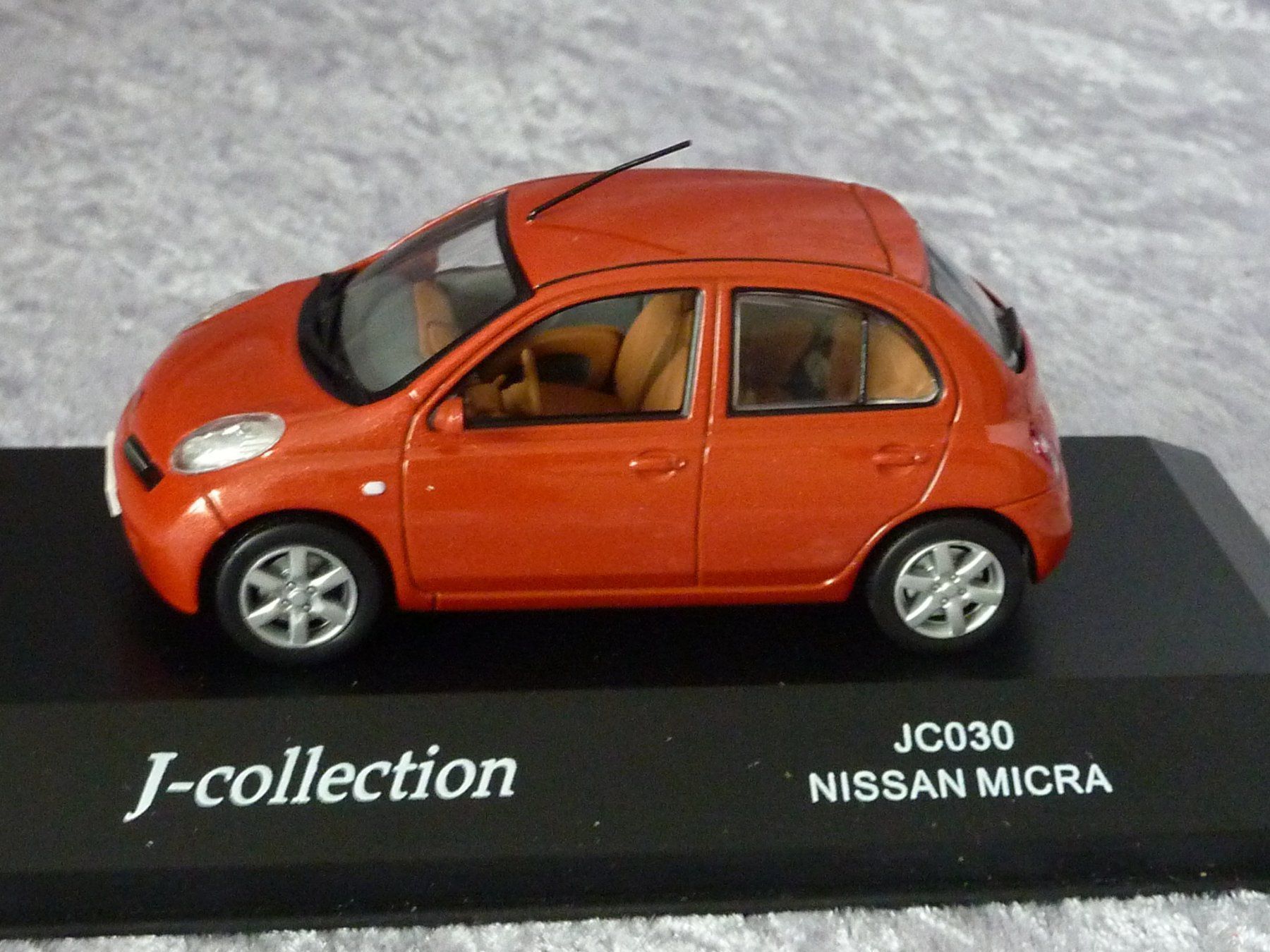 Nissan Modellini d'auto: Nissan Micra – Nuovo e nell'imballaggio originale da Dürrenäsch venduto da modellautos4you 3