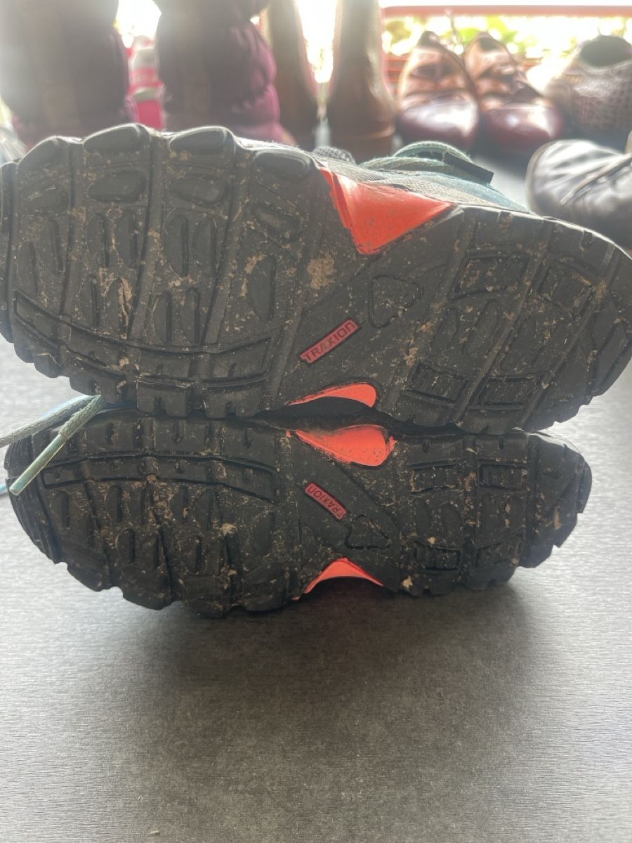 Adidas Scarpe per ragazzi: Adidas Terrex Gr 27 – Usato da Beckenried venduto da ciaran 1