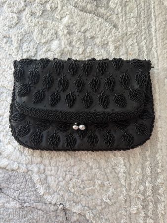 Vintage 1950’s beaded clutch from Hong Kong