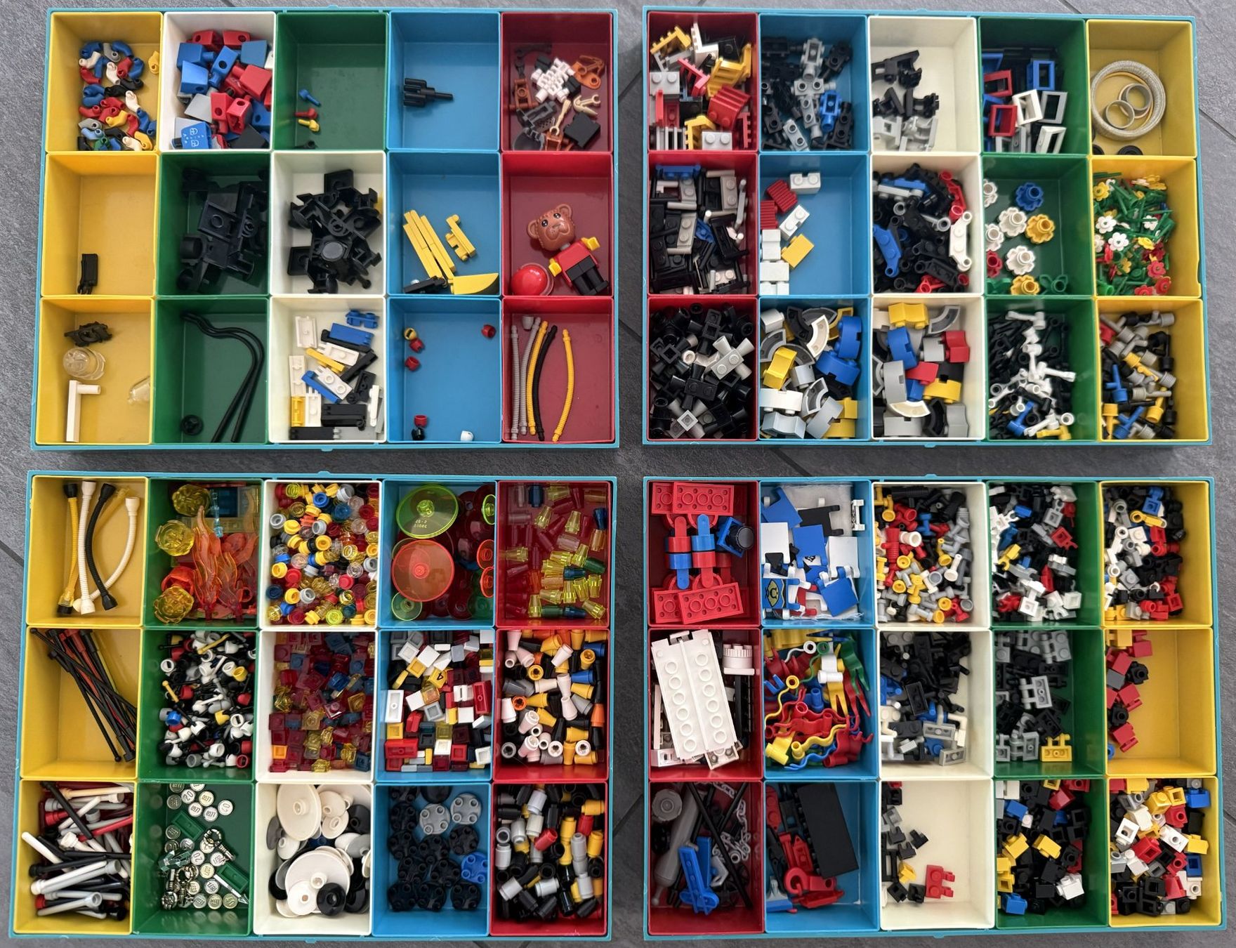 Lego Jeux de construction: Riesige Legosammlung - alles gem. Bilder – D'occasion à Seedorf BE par Tostone