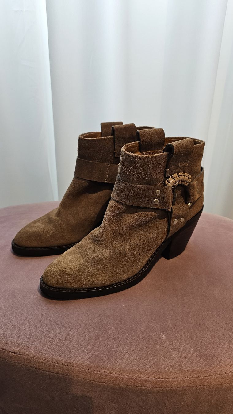 Scarpe da donna: See by Chloe Stiefeletten Gr. 37 – Usato da Grüningen venduto da adaja