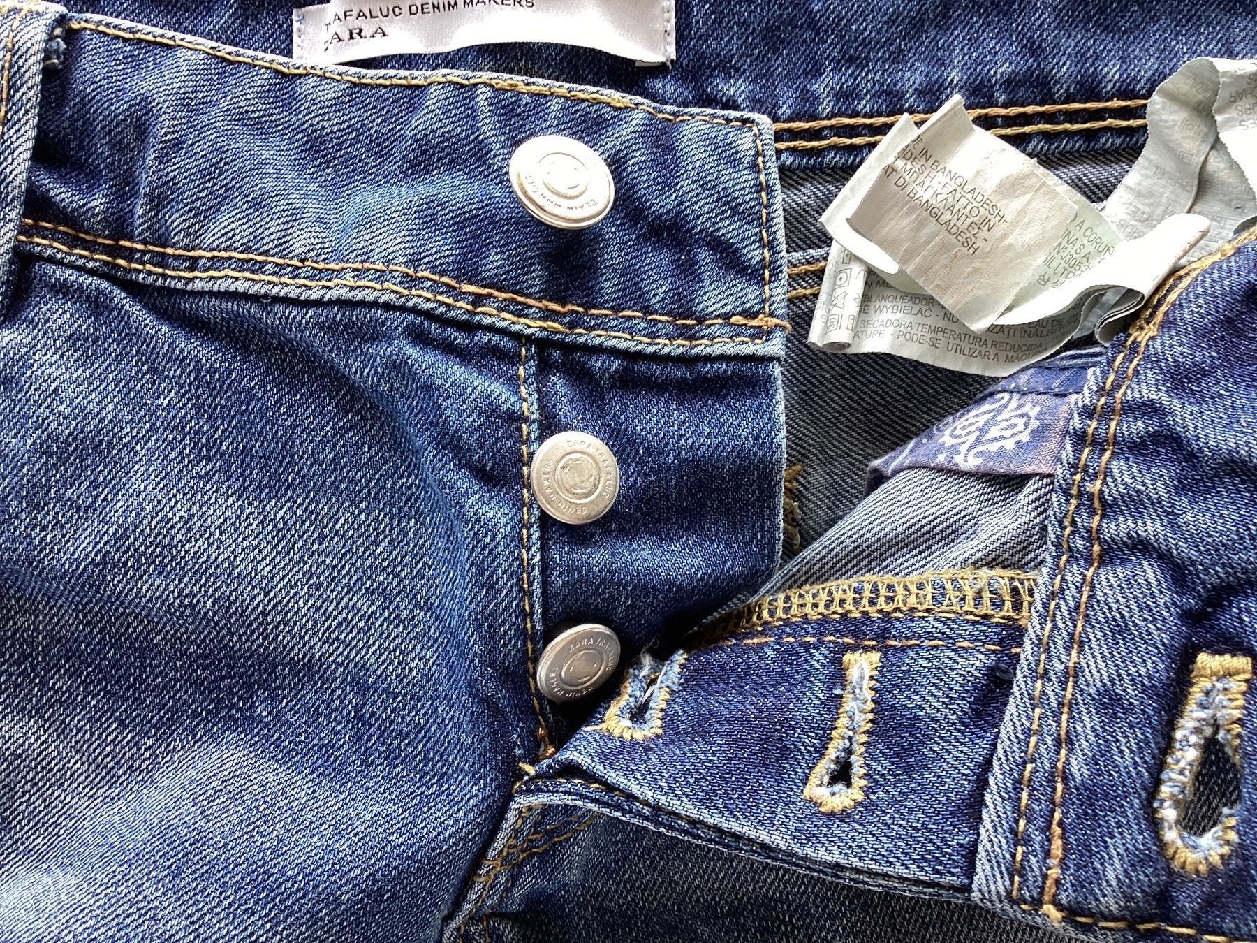 Zara Pantaloni: Zara, Damenshorts, Gr. 34 – Usato da Salenstein venduto da Esprit57 5
