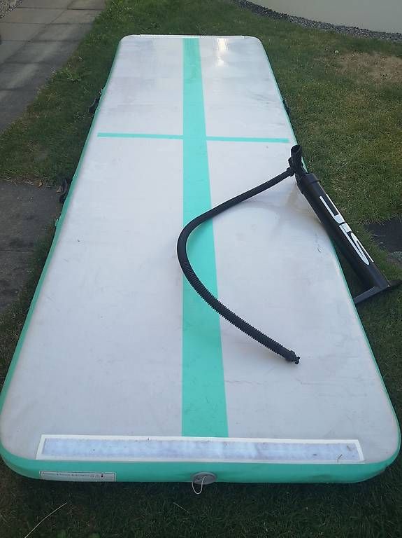 Tappetini fitness: AirTrack Gymnastikmatte – Usato da Egnach venduto da cor_h92k