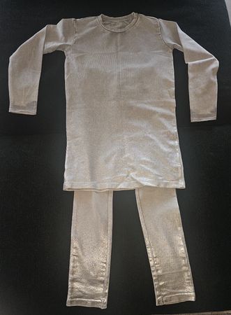 Mädchen Set Langarmshirt Hose Grösse 116/110 neuwertig!