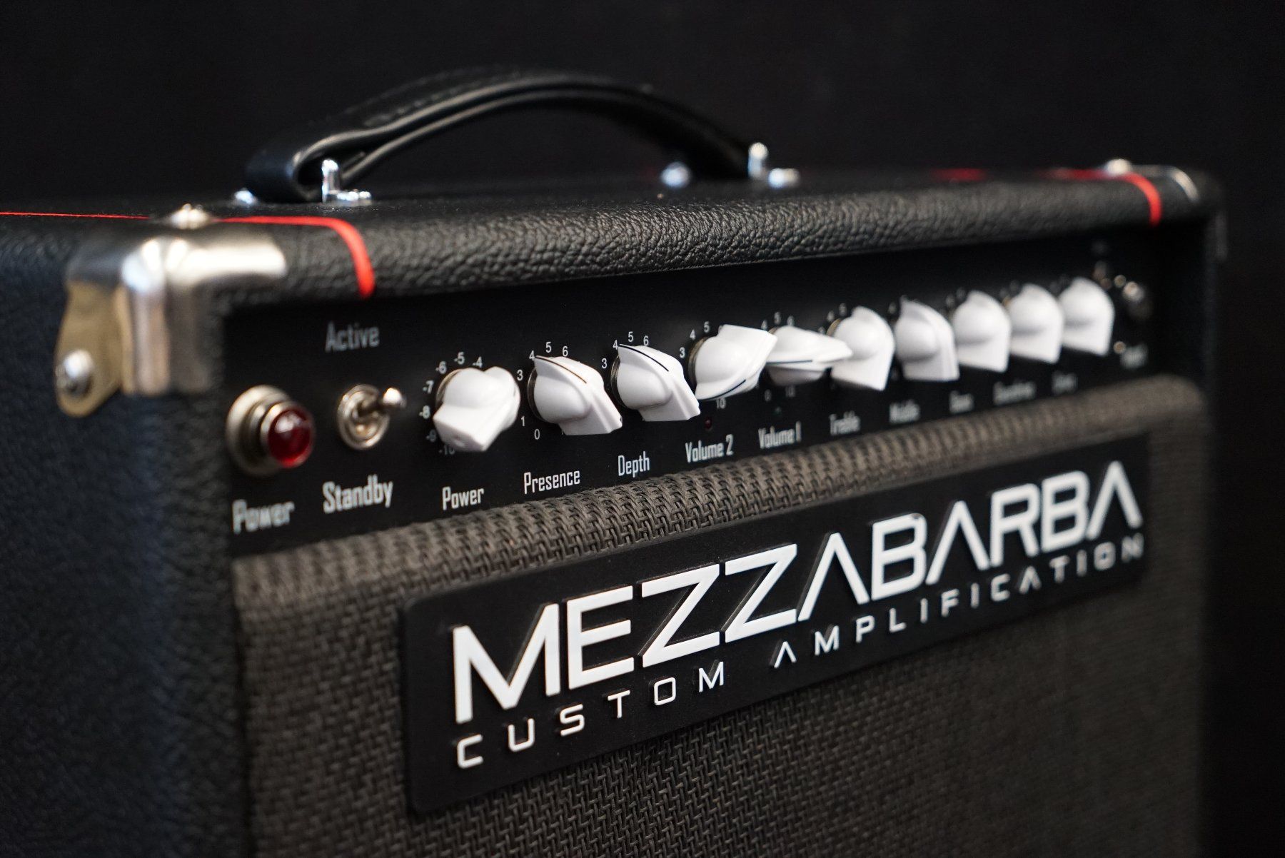 Amplificatori: Mezzabarba Skill 30 Combo, Celestion V30 Speaker, Footswitch – Usato da Ortschwaben venduto da Musictrade 5