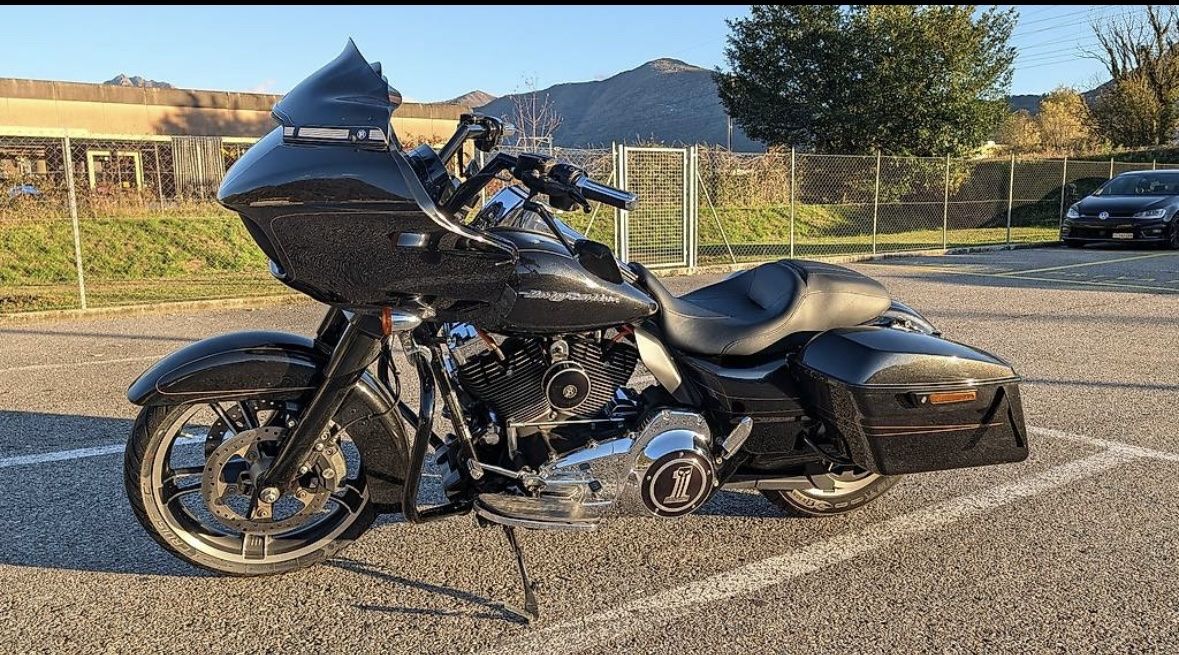 Tutti i ricambio per moto: Harley Davidson Hupe Cover Performance Machine – Usato da Sempach venduto da SwissRidy89 3