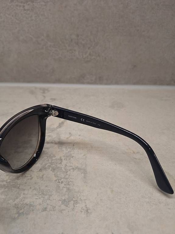Occhiali & Lenti: Valentino Sonnenbrille – Usato da Winterthur venduto da fam_hx 1