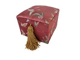 Schmuckbox im Asiatischen Stil