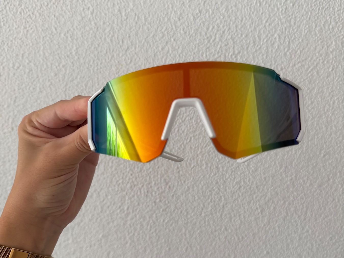 Brillen & Gläser: White Sport Sunglasses - Cycling & Running – Neu und originalverpackt aus Gränichen von Domsiiiii