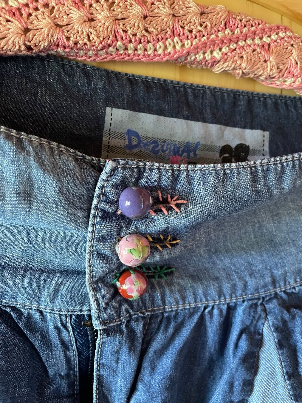 Desigual Gonne: DESIGUAL Jeansrock / Minijupe – Usato da St. Peterzell venduto da andrea2012 4