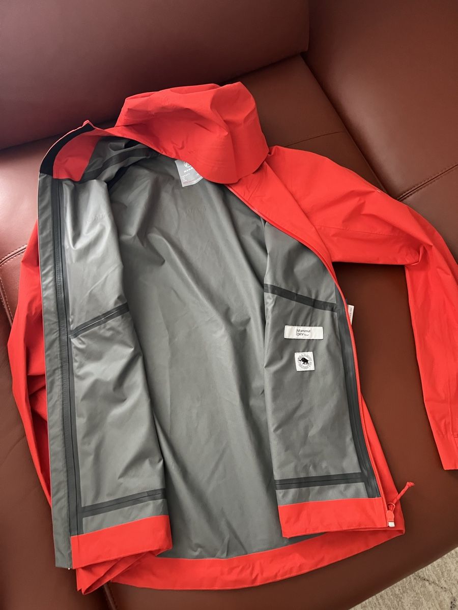 Mammut Jacken: Mammut Regenjacke M – Neu und originalverpackt aus Holziken von 181281 6