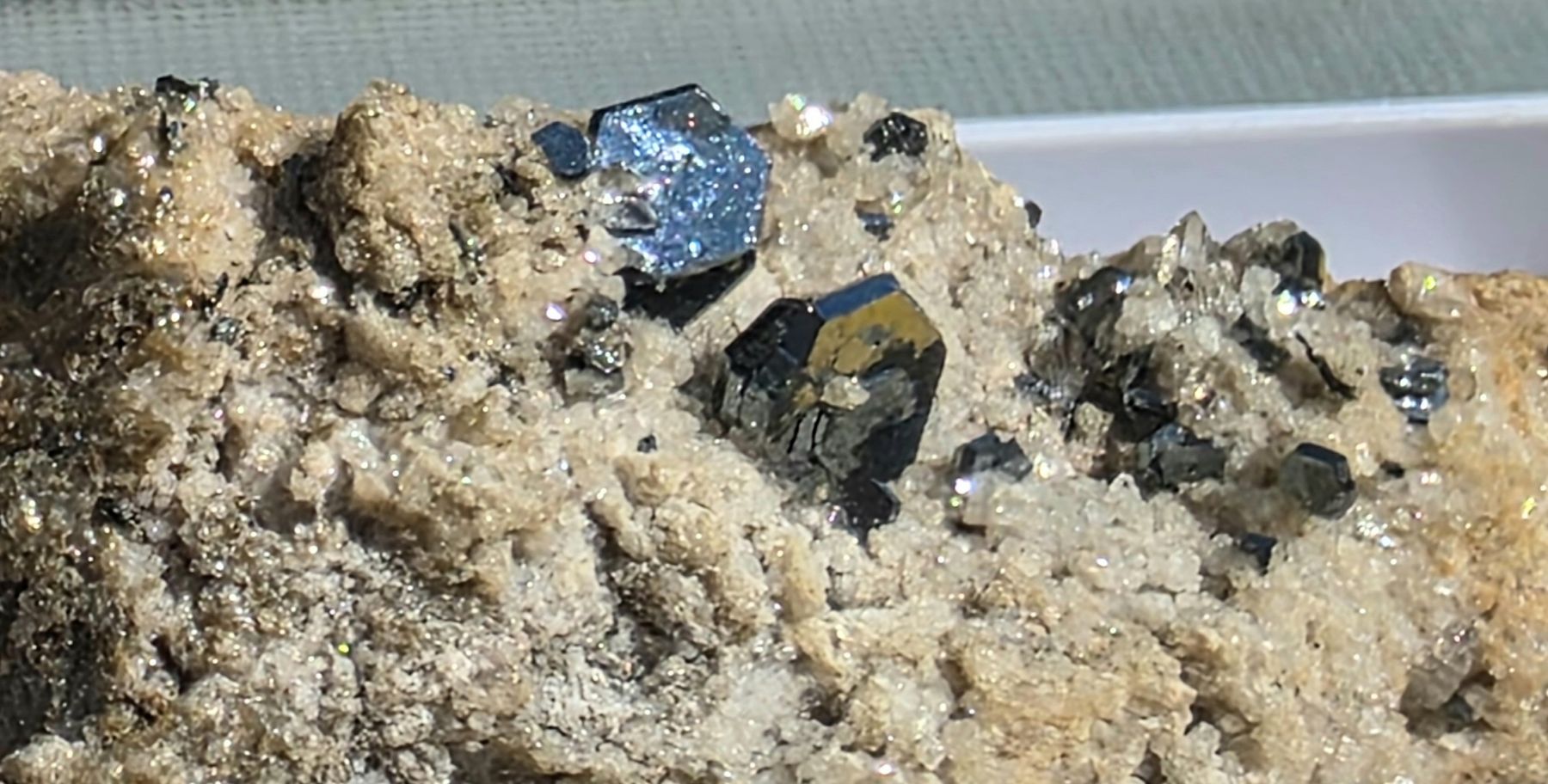 Minerali & Pietre curative: BINNTAL / Klein aber fein. Hämatit in perfekter Form. – Usato da Glis venduto da nbu_65ys 3