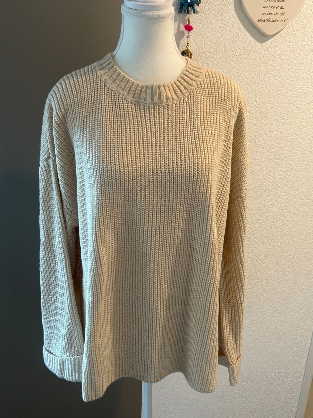 Pullover & Sweatshirts: Strickpullover beige Rundhals  Gr. S – Gebraucht aus Brunnen von Nala2929