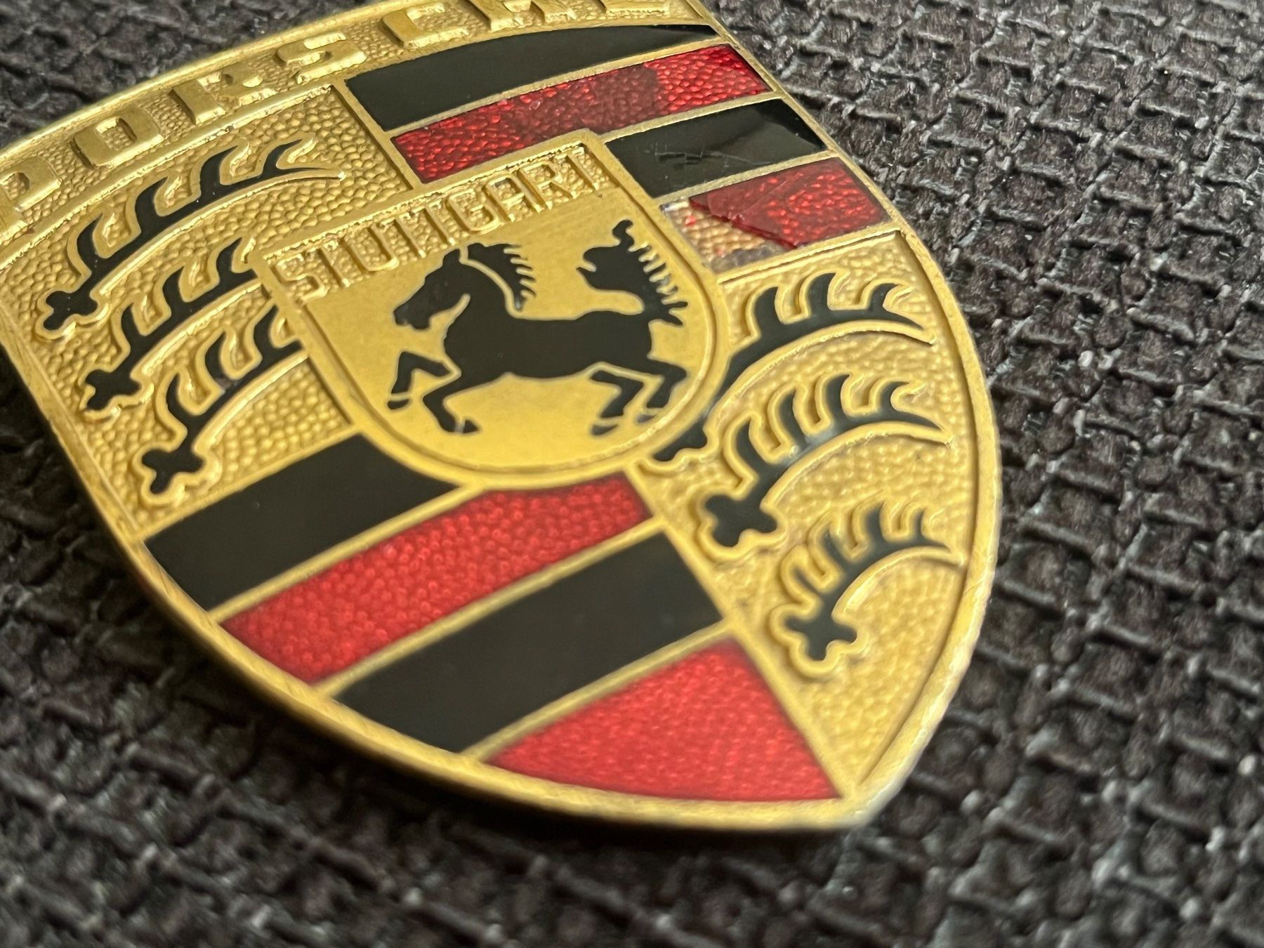 Porsche Insegne: Originales PORSCHE Wappen / Emblem – Usato da Köniz venduto da Tottigoal10 2