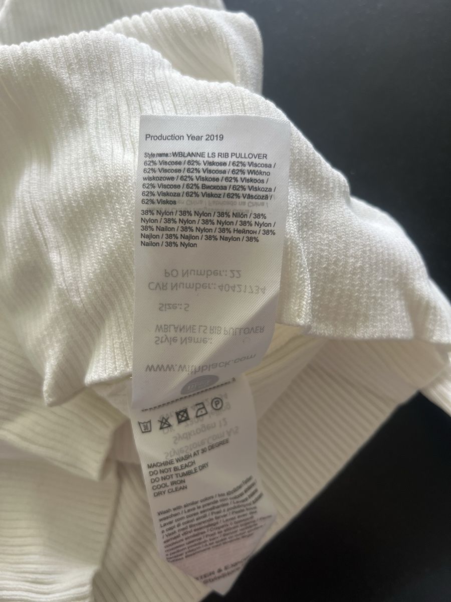 Pullover & Sweatshirts: With Black Rippstrick Pullover, Weiss, Gr. S – Neu (gemäss Beschreibung) aus Bilten von and_6hjn 2