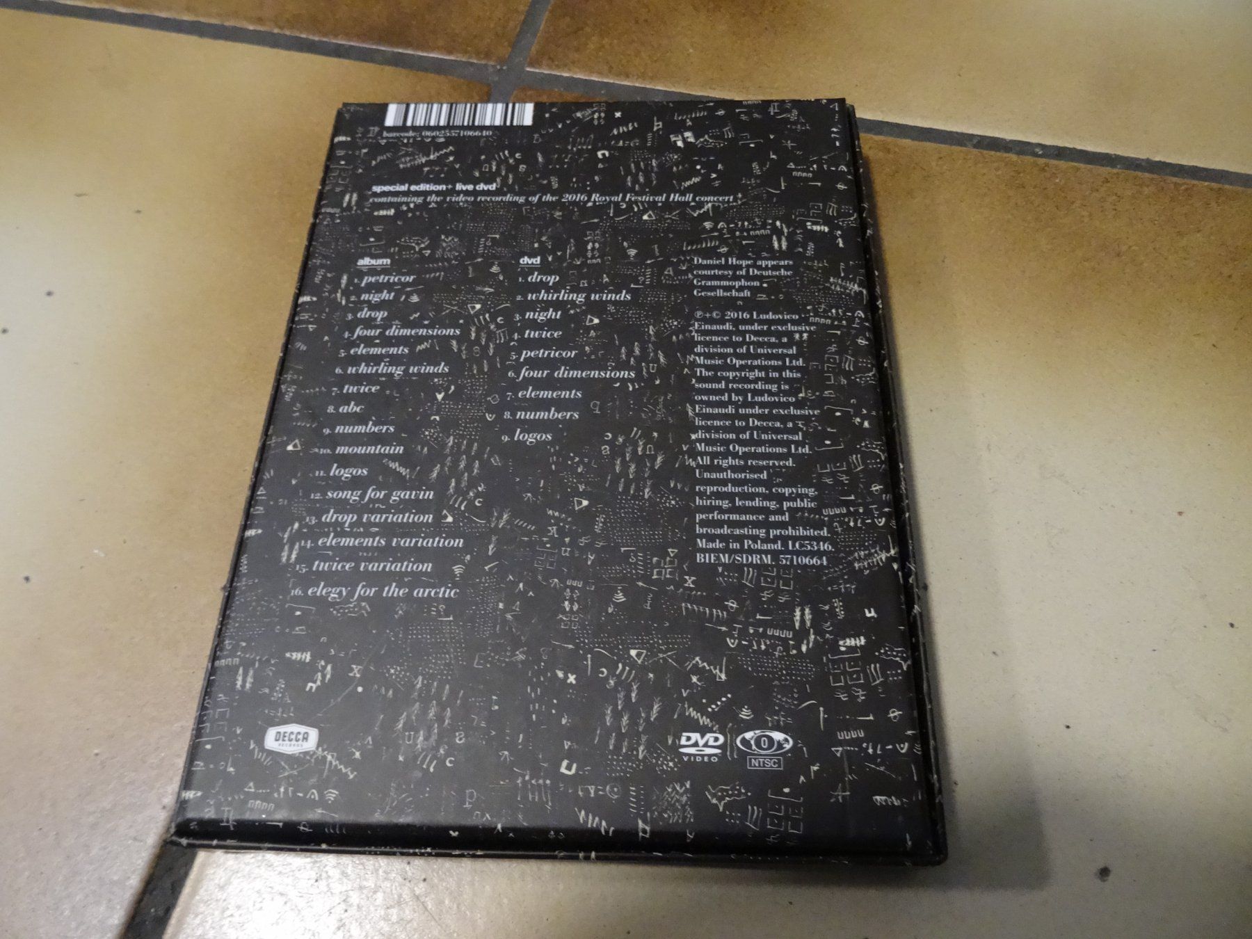 CD: Ludovico Einaudi Elements Special Edition – Usato da Olten venduto da Disc-Ausverkauf 1