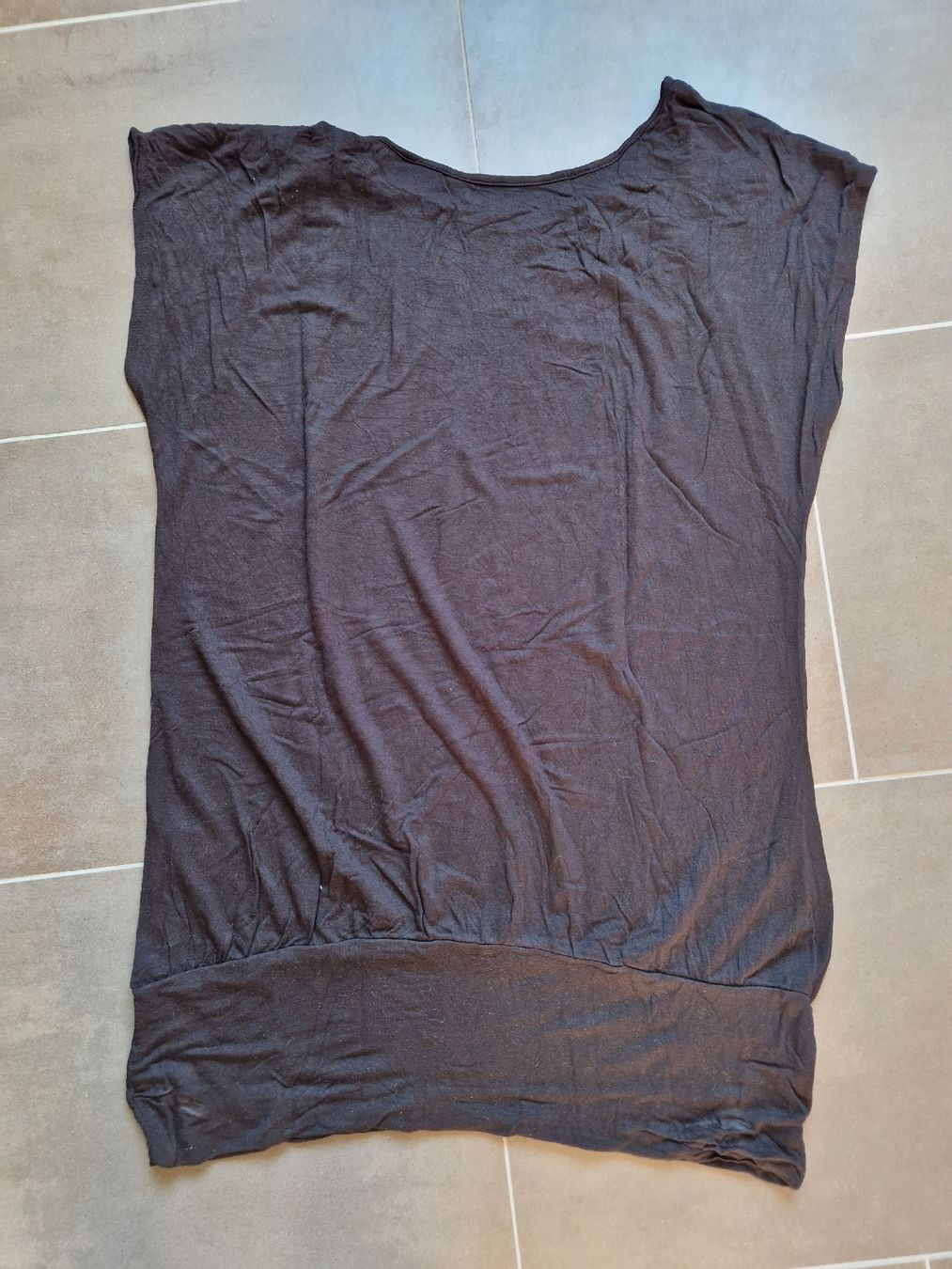 Lascana T-shirts: Lascana Shirt 40/42 schwarz – D'occasion à Lichtensteig par Cocabana_16 1