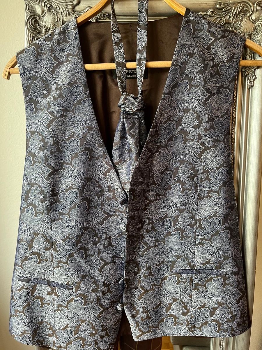 Gilet & Giacche: Herren Weste Krawatte neuwertig Paisley-Muster – Nuovo (secondo la descrizione) da Volketswil venduto da mar_7fvr 2