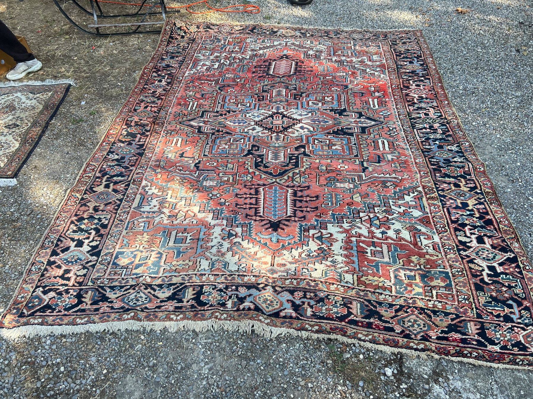 Tapis: Alte Teppich, Nr 11 – D'occasion à Glattfelden par maa_qcj8