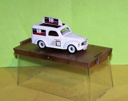 Brumm RO57: Fiat 500C Furgoncino Isolabella 49, 1:43 Amaro