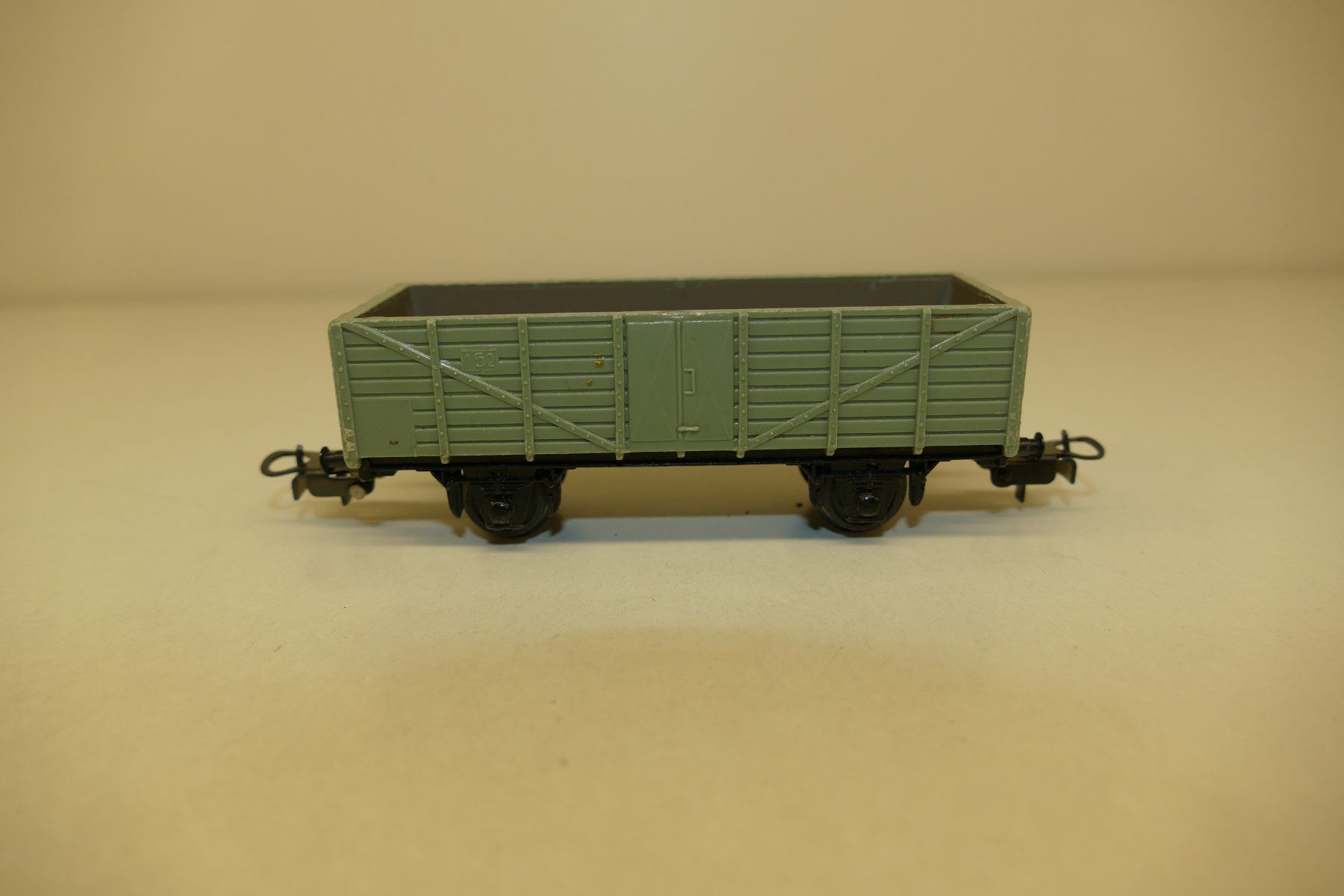 Buco Modellini di ferrovie: Buco H0: Hochbordwagen – Usato da Niederhasli venduto da rail-duerst