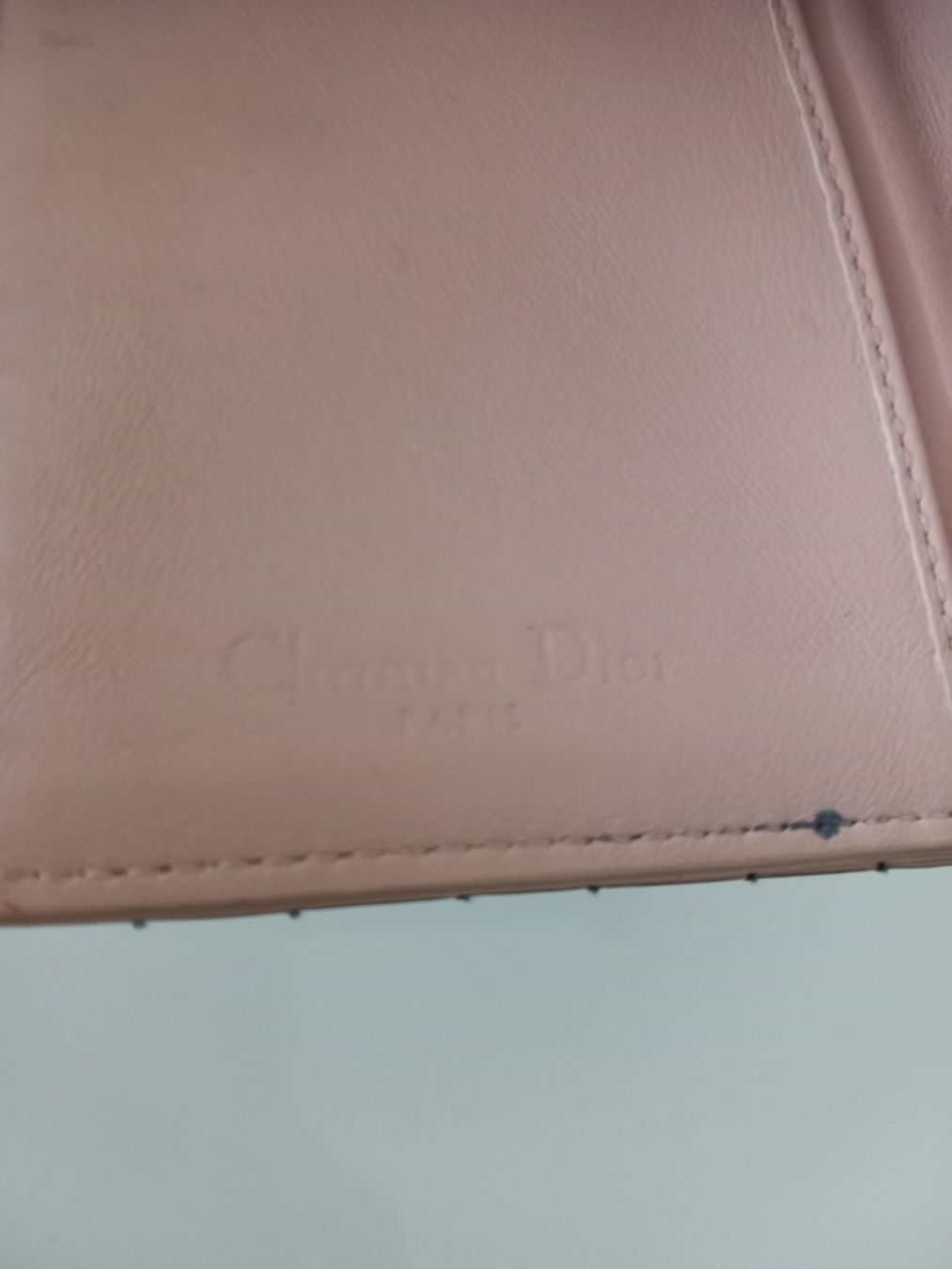 Dior Portemonnaie: CHRISTIAN DIOR porte monnaie – Gebraucht aus Le Grand-Saconnex von Rgt87 7