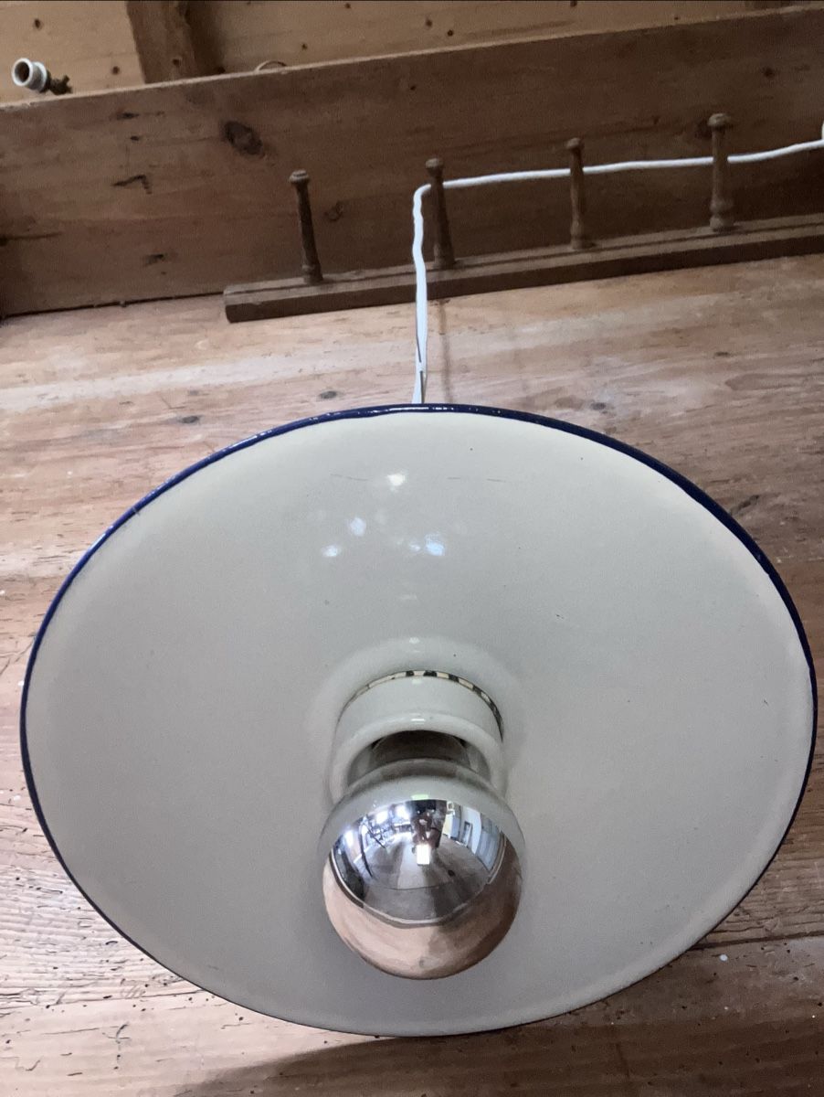 Lampade: Stalllampe, Textilkabel – Usato da Neftenbach venduto da 889095 3