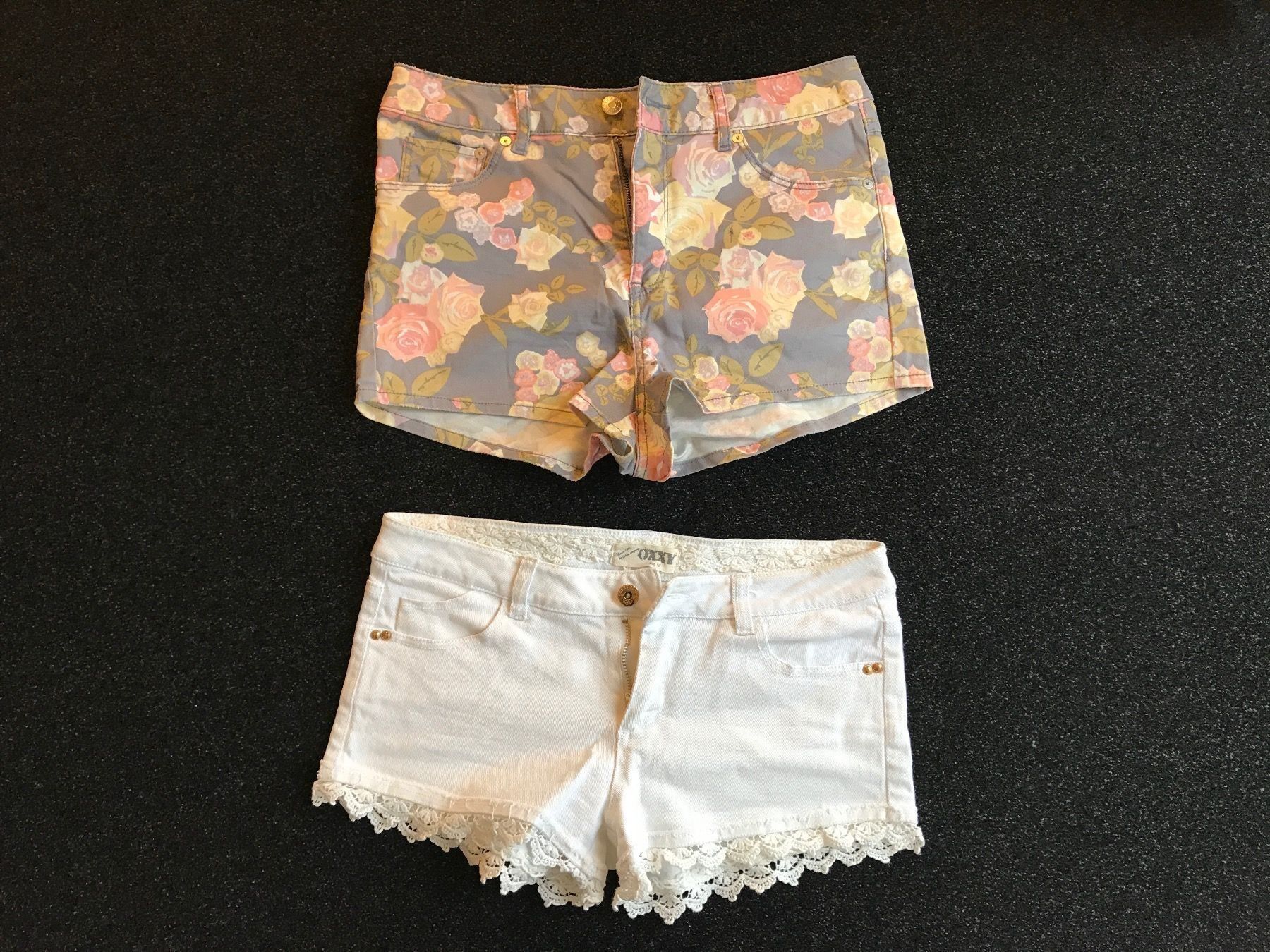 Pantaloni: 2 Short‘s Gr 36 – Usato da St. Margrethen SG venduto da kellenbh