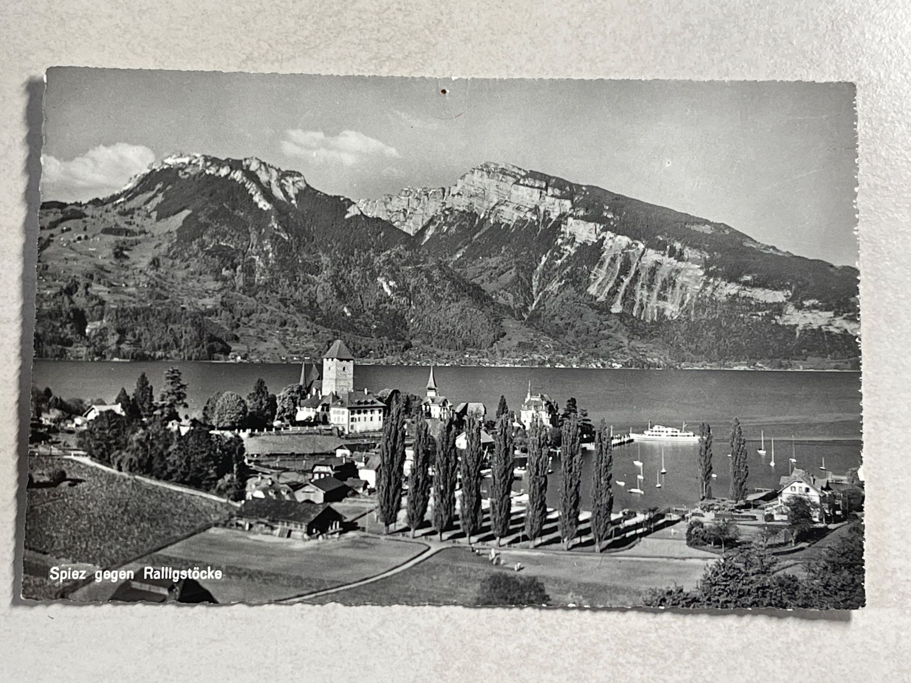 Cartoline postali: Spiez,Thunersee, vintage Ansichtskarte, – Usato da Strengelbach venduto da Aschatan5