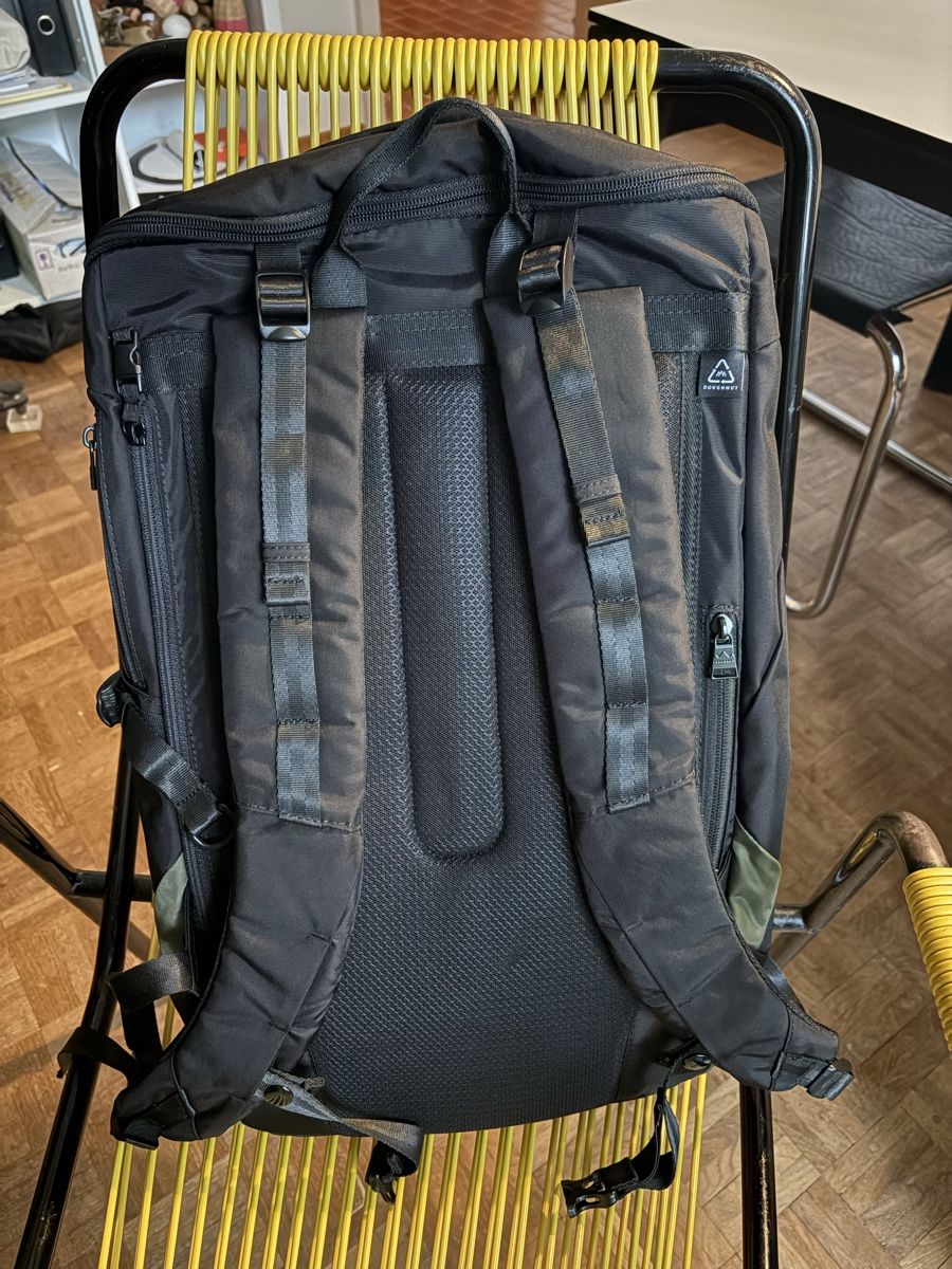 Rucksäcke: Revolution Doughnut Rucksack Backpack – Neu und originalverpackt aus Biel/Bienne von dozon11 2