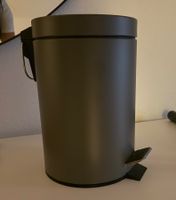 Abfalleimer mit Fusspedal grau Metall