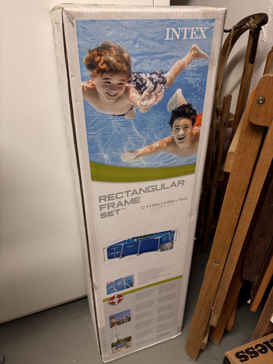 Intex Schwimmbad: Garen Pool – Neu und originalverpackt aus Aesch BL von Matthi3 1