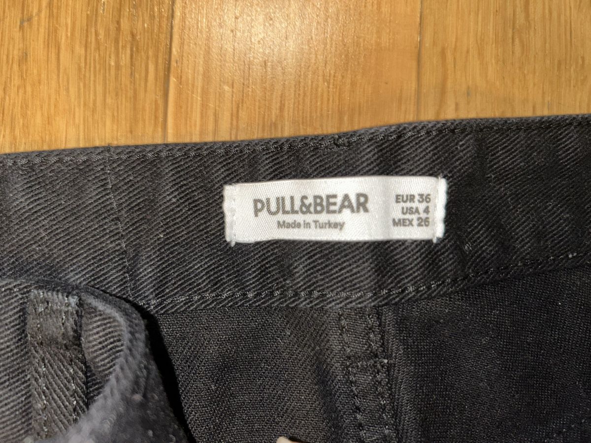 Pull&Bear Jeans: Schwarze High Waist Jeans Gr. 36 Pull&Bear – Usato da Luzern venduto da mor_97g7 2